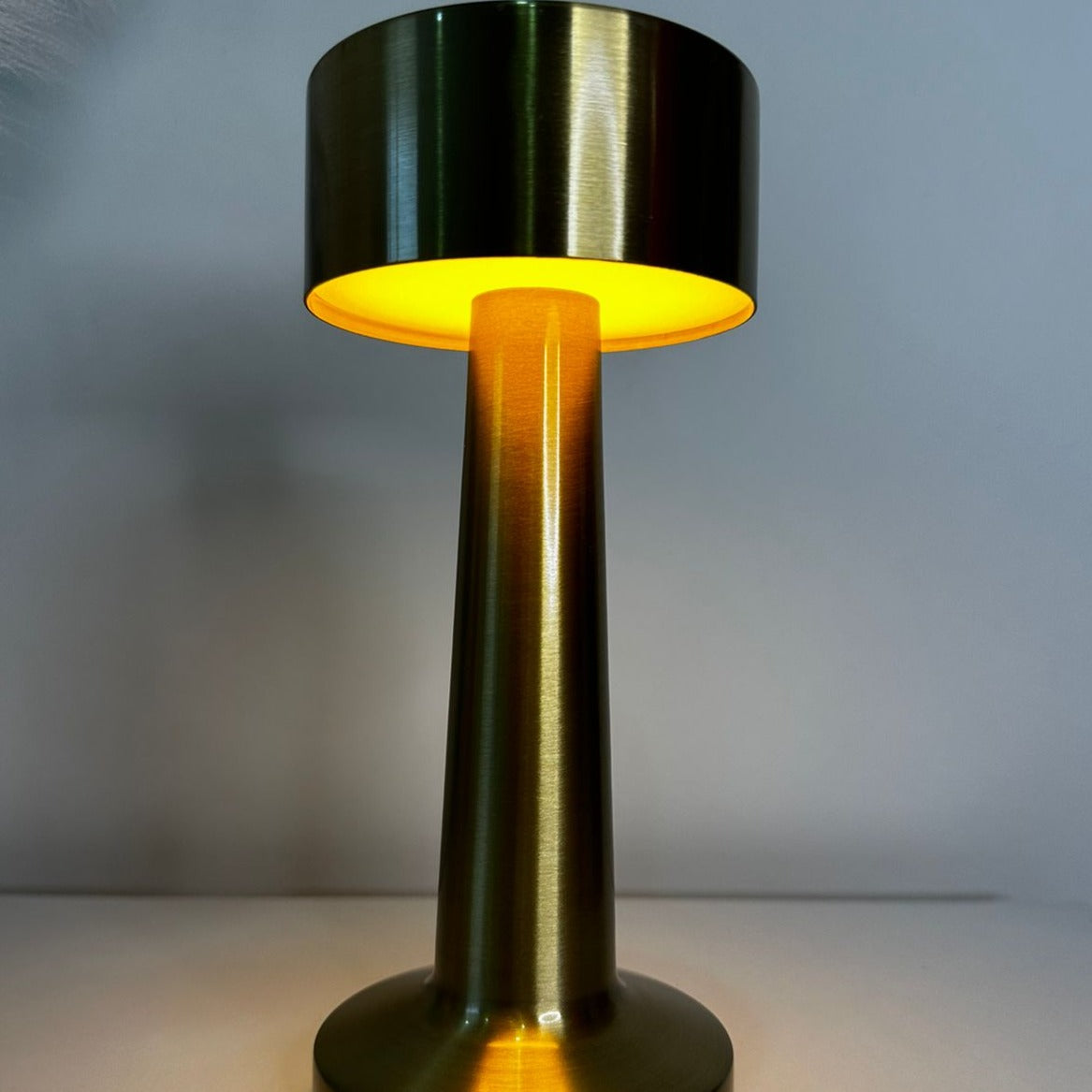 Lámpara Inalámbrica Plana